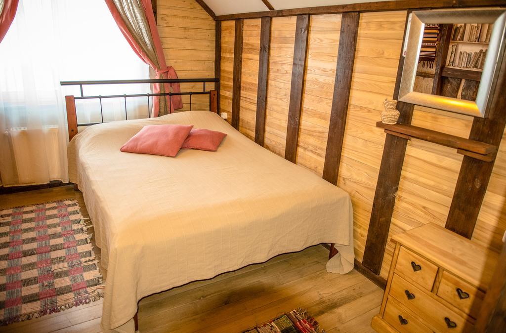 Usadba Belovezhskoye Pomestye Hotell Kamenyuky Eksteriør bilde